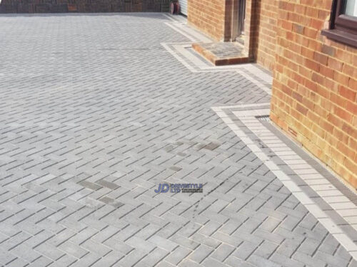 Charcoal Block Paved Driveway and Pathway in Ashford
