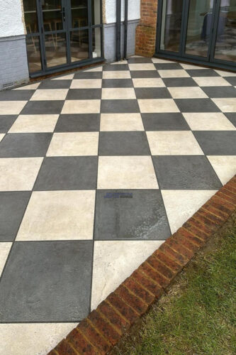 Chequered Porcelain Patio In Hythe (8)