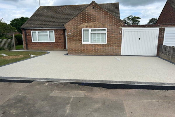 Resin bound driveway in shadoxhurst, kent (4)